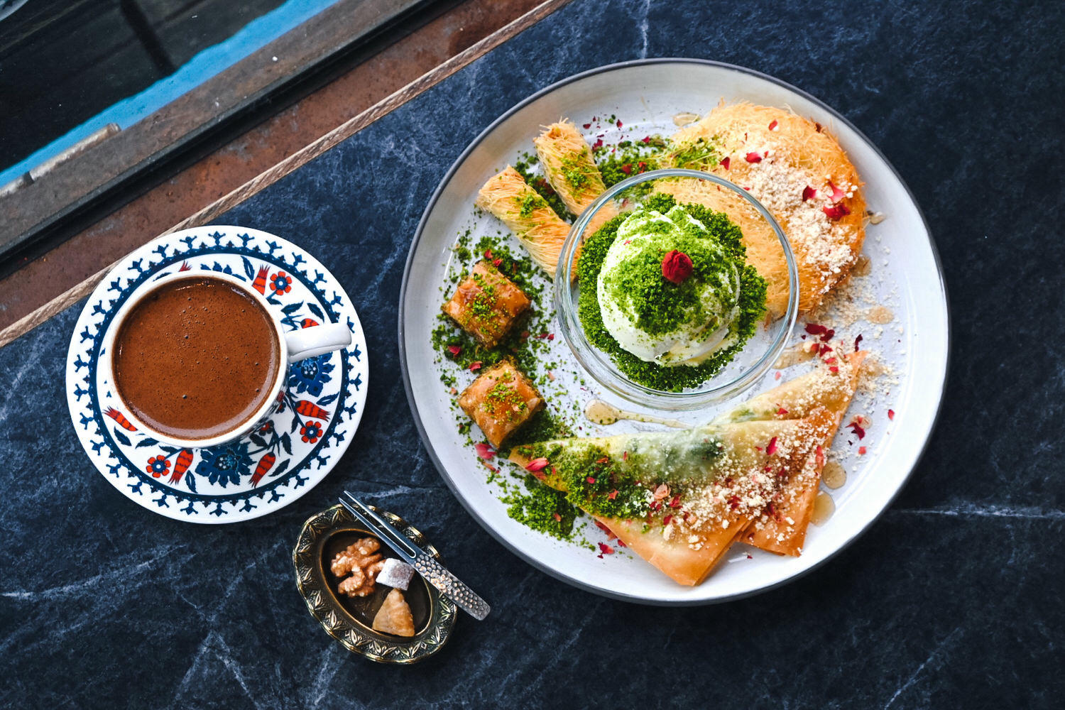 Saturn Landing Turkish Coffee 登陸土星土耳其咖啡|永康街不限時咖啡廳IG打卡景點,獨家神秘土耳其甜點! - 第27張圖