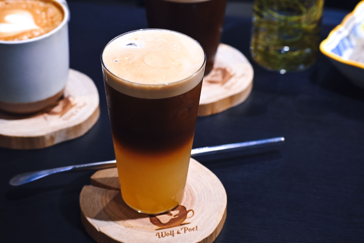 Wolf&Poet Coffee 狼與詩人咖啡|忠孝復興插座工作咖啡廳,彩色水餃配手沖,你是狼還是詩人? - 第15張圖