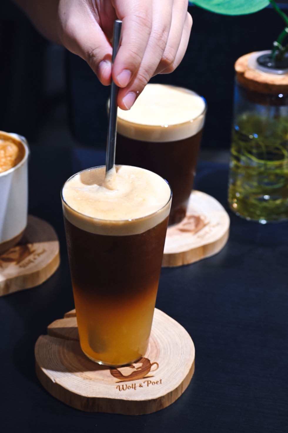 Wolf&Poet Coffee 狼與詩人咖啡|忠孝復興插座工作咖啡廳,彩色水餃配手沖,你是狼還是詩人? - 第16張圖