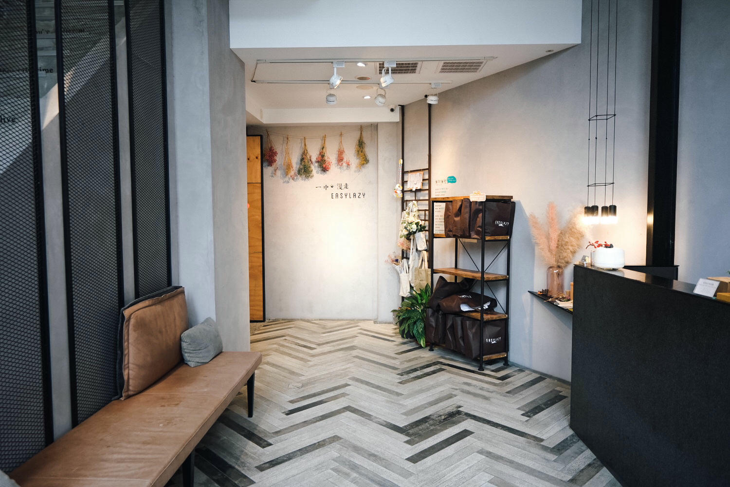 一中漫走民宿旅店|2分鐘到一中街,LOFT風管家服務超貼心 - 第6張圖