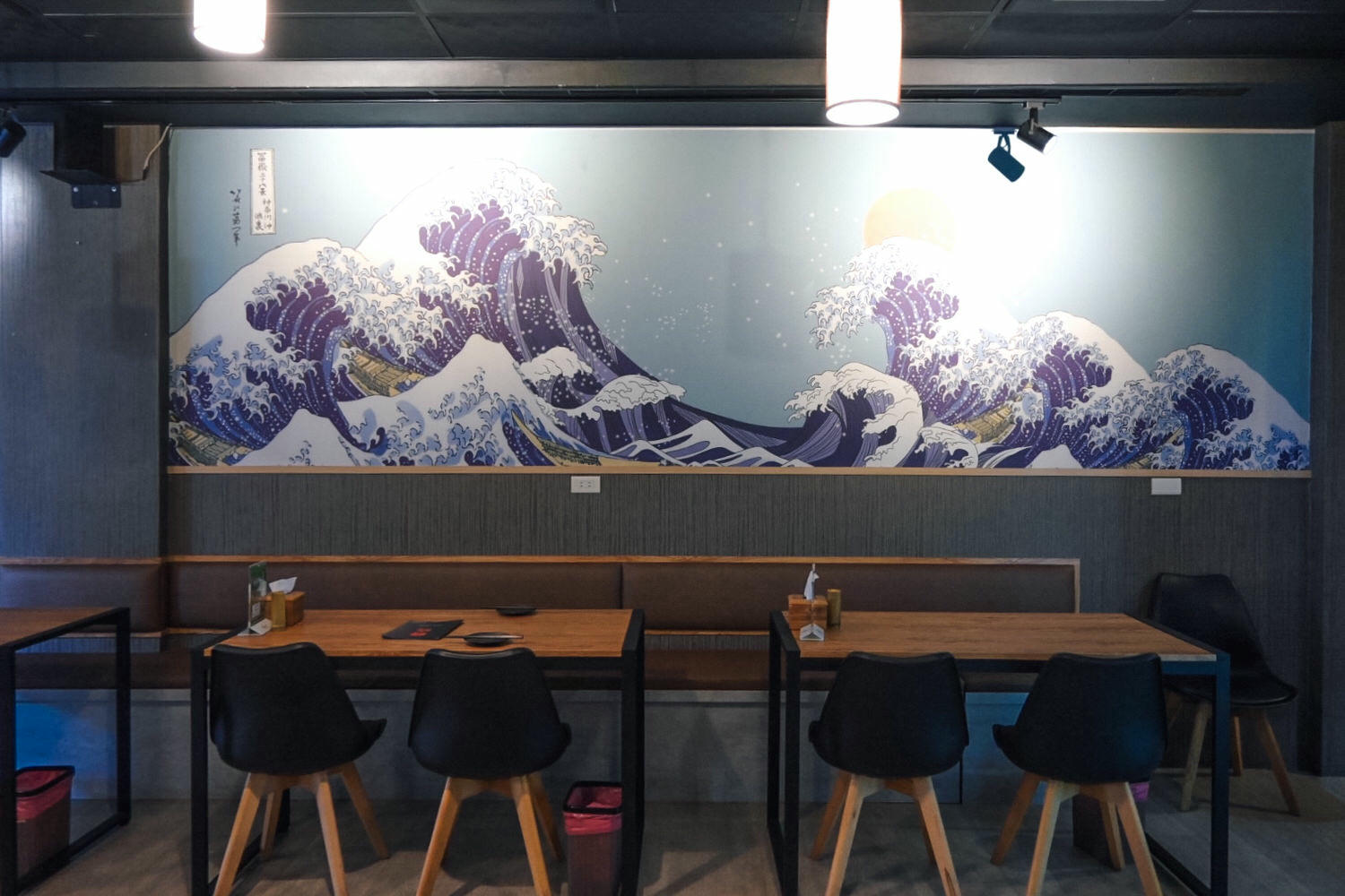 囍焰炭火串焼き。台中南屯串燒宵夜新開幕!龍眼炭燒烤當日食材、3種獨門撒料,紋甲花枝推薦必點 - 第10張圖