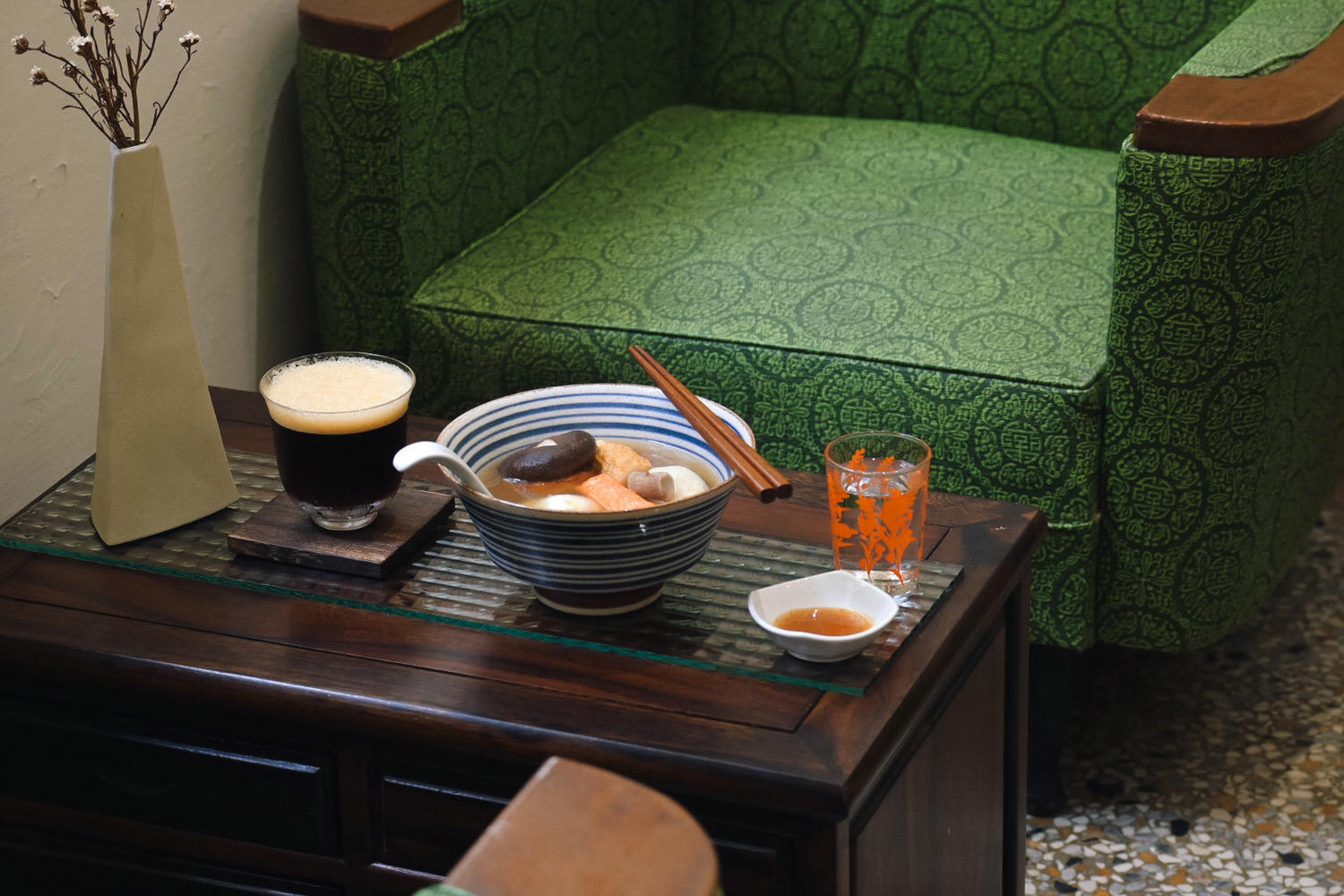 綻Zhan coffee|台中西區老屋咖啡廳新開幕!一碗關東煮再來杯「老闆喜歡的」 - 第12張圖