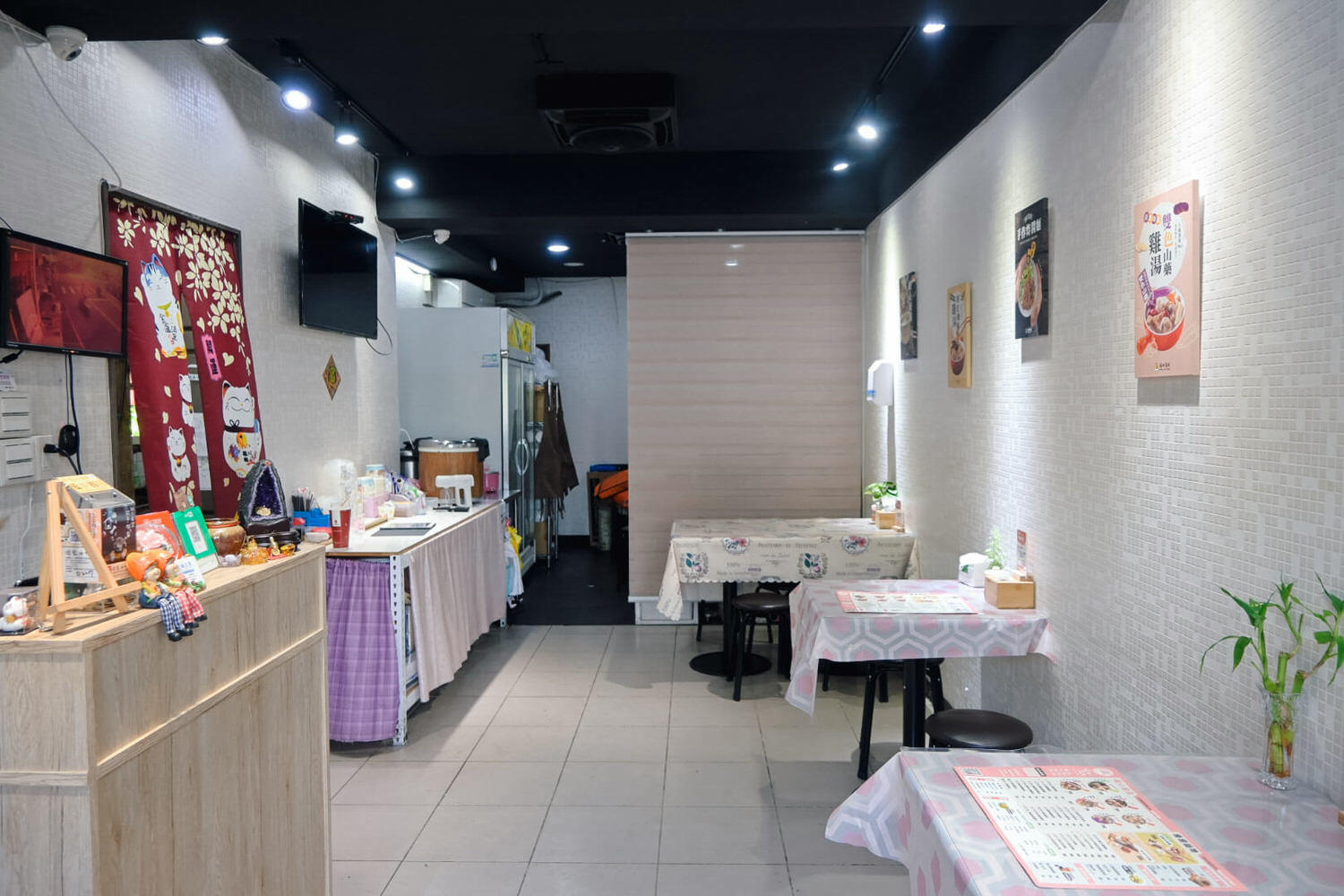 暖心食光。爆汗排隊也要喝雞湯?中和雞湯大勇街黃昏市場美食,16款雞湯、隱藏版雞肉飯加辣椒必吃 - 第14張圖