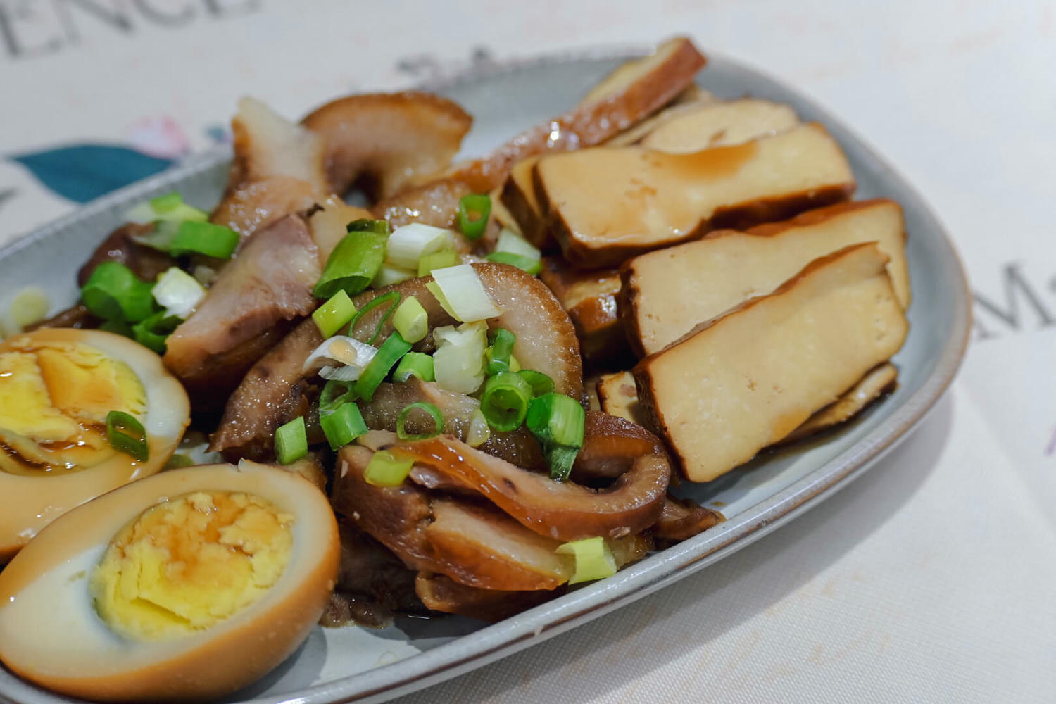 暖心食光。爆汗排隊也要喝雞湯?中和雞湯大勇街黃昏市場美食,16款雞湯、隱藏版雞肉飯加辣椒必吃 - 第12張圖