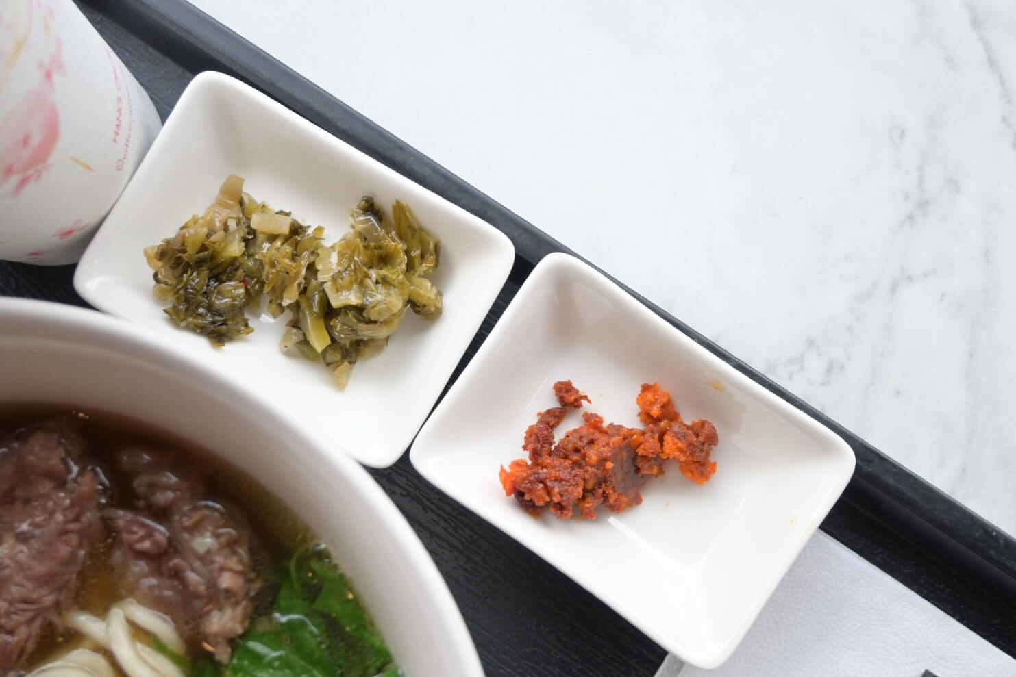 恩記牛肉麵。善導寺華山市場美食,除了阜杭豆漿、丘比手作土司早午餐不能錯過的金賞牛肉麵名店 - 第5張圖