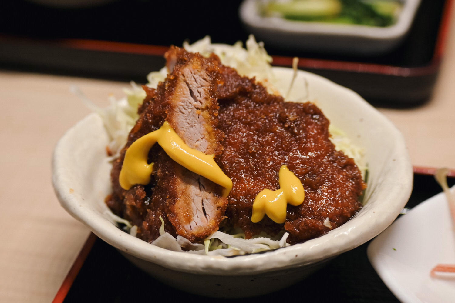 【4天3夜長野自由行】明治亭輕井澤店菜單|輕井澤王子outlet炸豬排名店醬汁豬排蓋飯、生馬肉太銷魂 - 第12張圖
