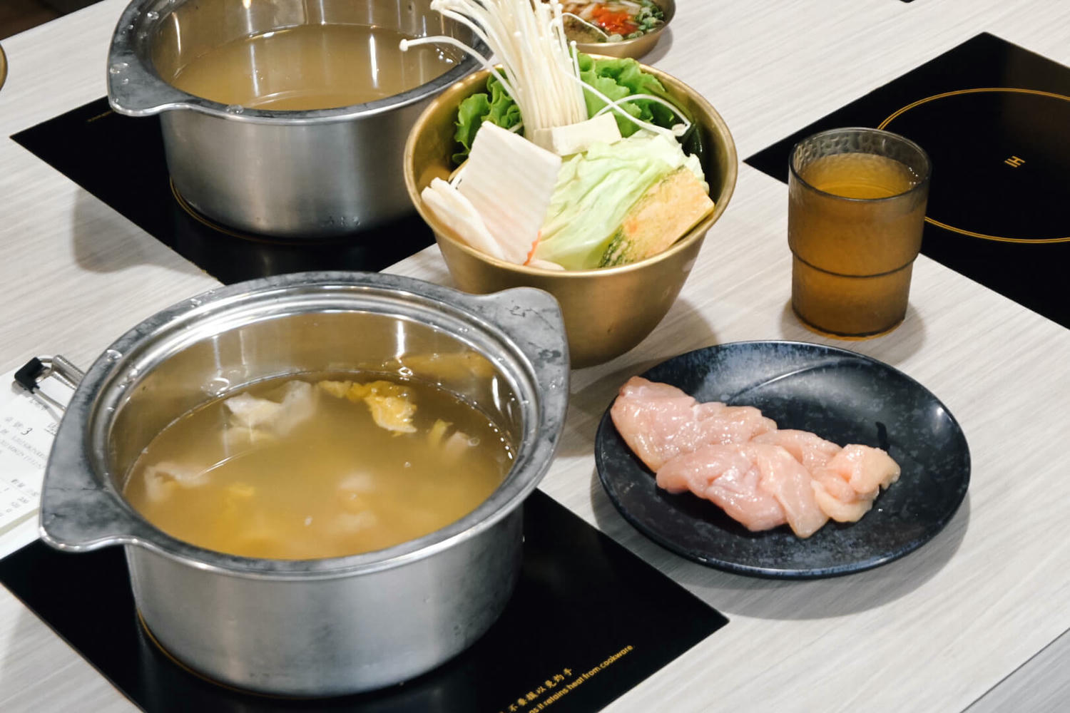 埔里喫鍋龜隱田園。火鍋店賣日式咖喱飯、黑漢堡?20種湯頭套餐200起|南投埔里火鍋 - 第14張圖