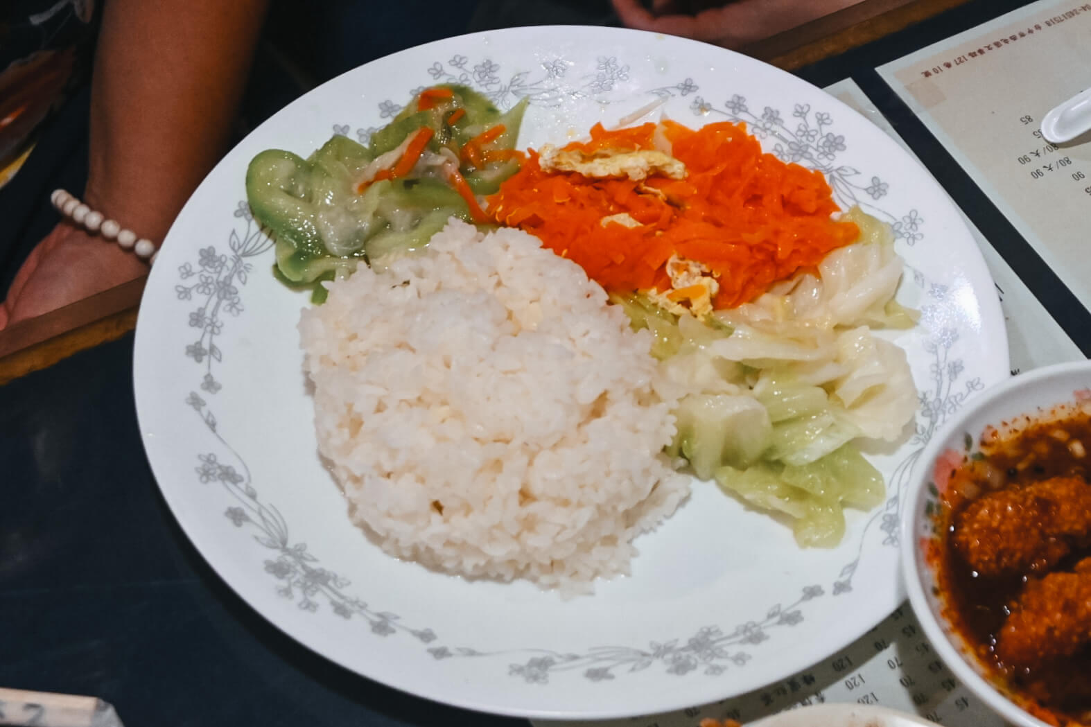 茶廬。35年個性泡沫紅茶店好吃無雷!逢甲美食宵夜必點蘿蔔糕、麥芽雞 - 第14張圖