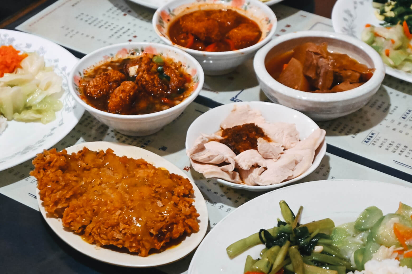 茶廬。35年個性泡沫紅茶店好吃無雷!逢甲美食宵夜必點蘿蔔糕、麥芽雞 - 第5張圖
