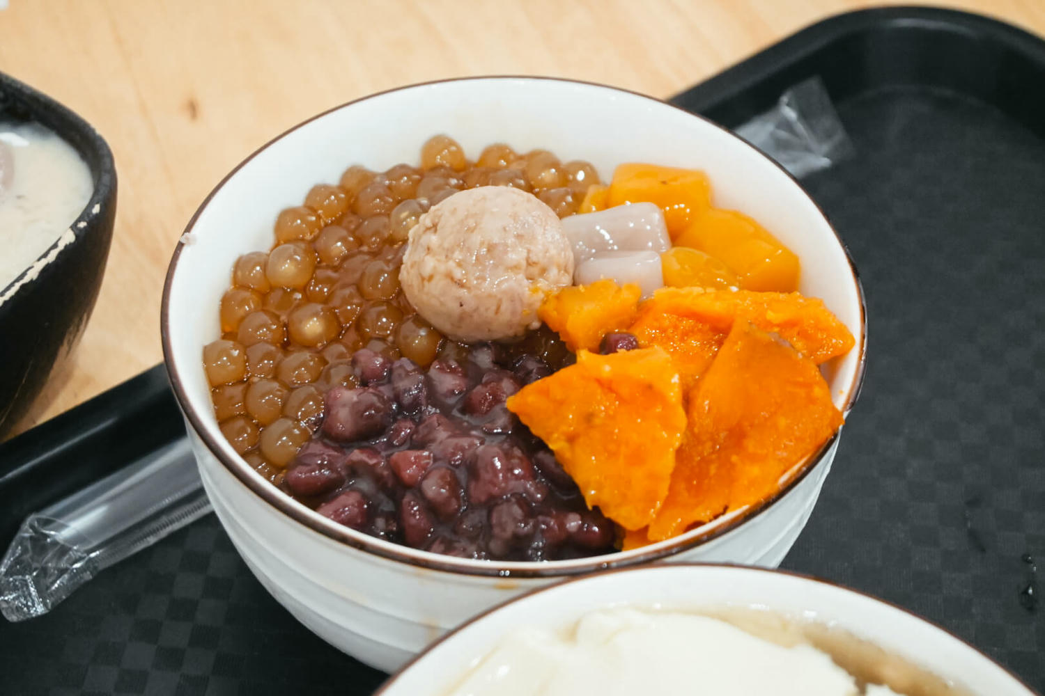 逢甲夜市在地人推薦吃6家:菠蘿油/西藏料理/35年老店 - 第11張圖