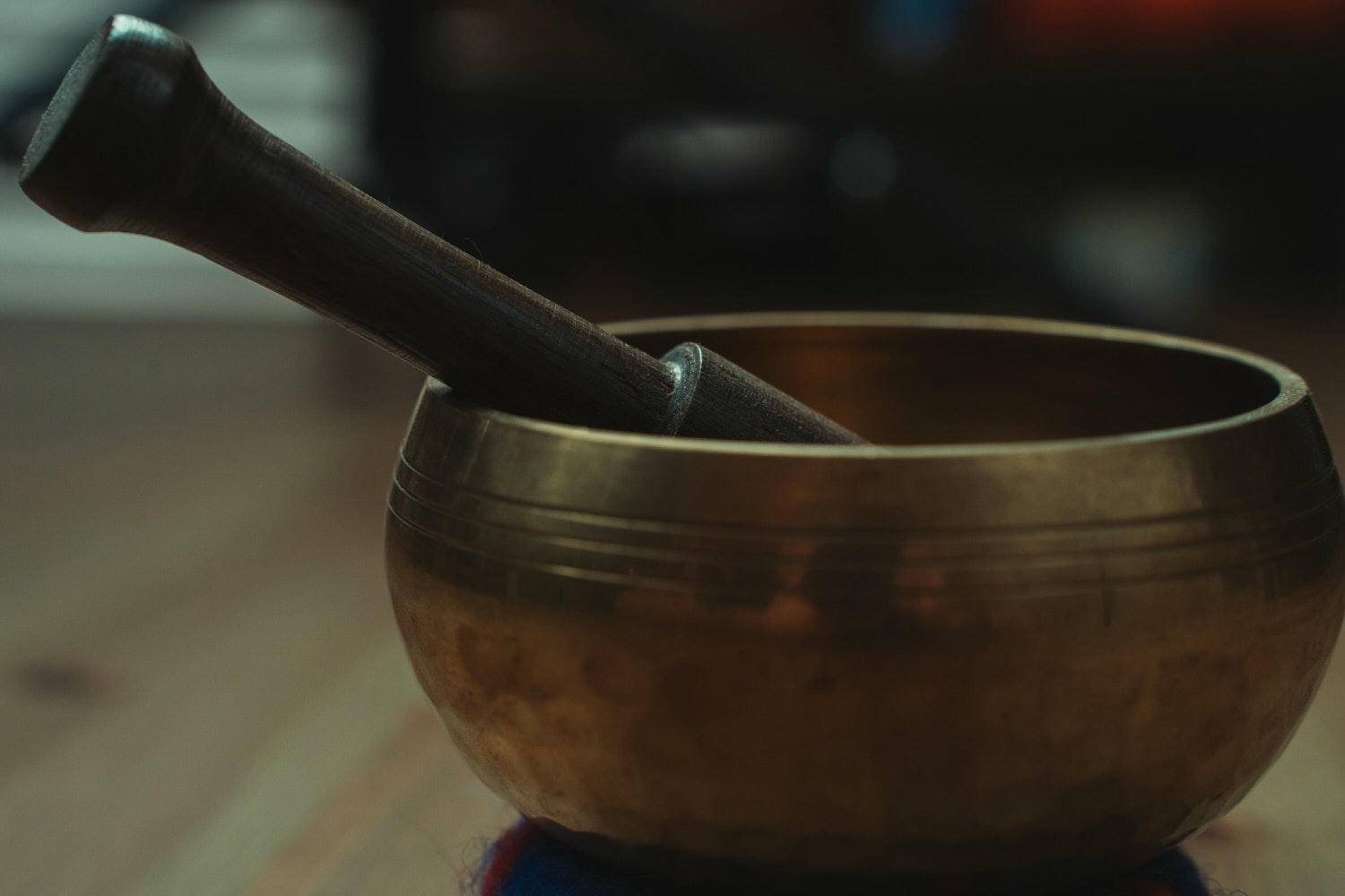 【療心室】頌缽音療是什麼?頌缽音療課程?台中頌缽療癒心得|頌缽冥想能量調頻小Wei - 第5張圖