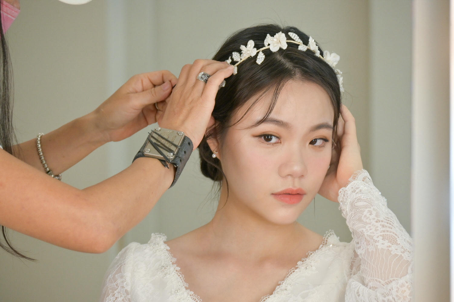 【台中婚紗推薦】一定要結婚才能穿婚紗嗎?水溝巢試穿心得、台中妝髮造型師推薦 - 第27張圖