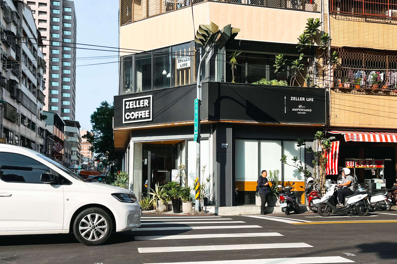 宅樂咖啡大墩店Zeller Coffee|台中大墩早午餐全日供應|日式工業風有插座 - 第1張圖 宅樂咖啡大墩店
