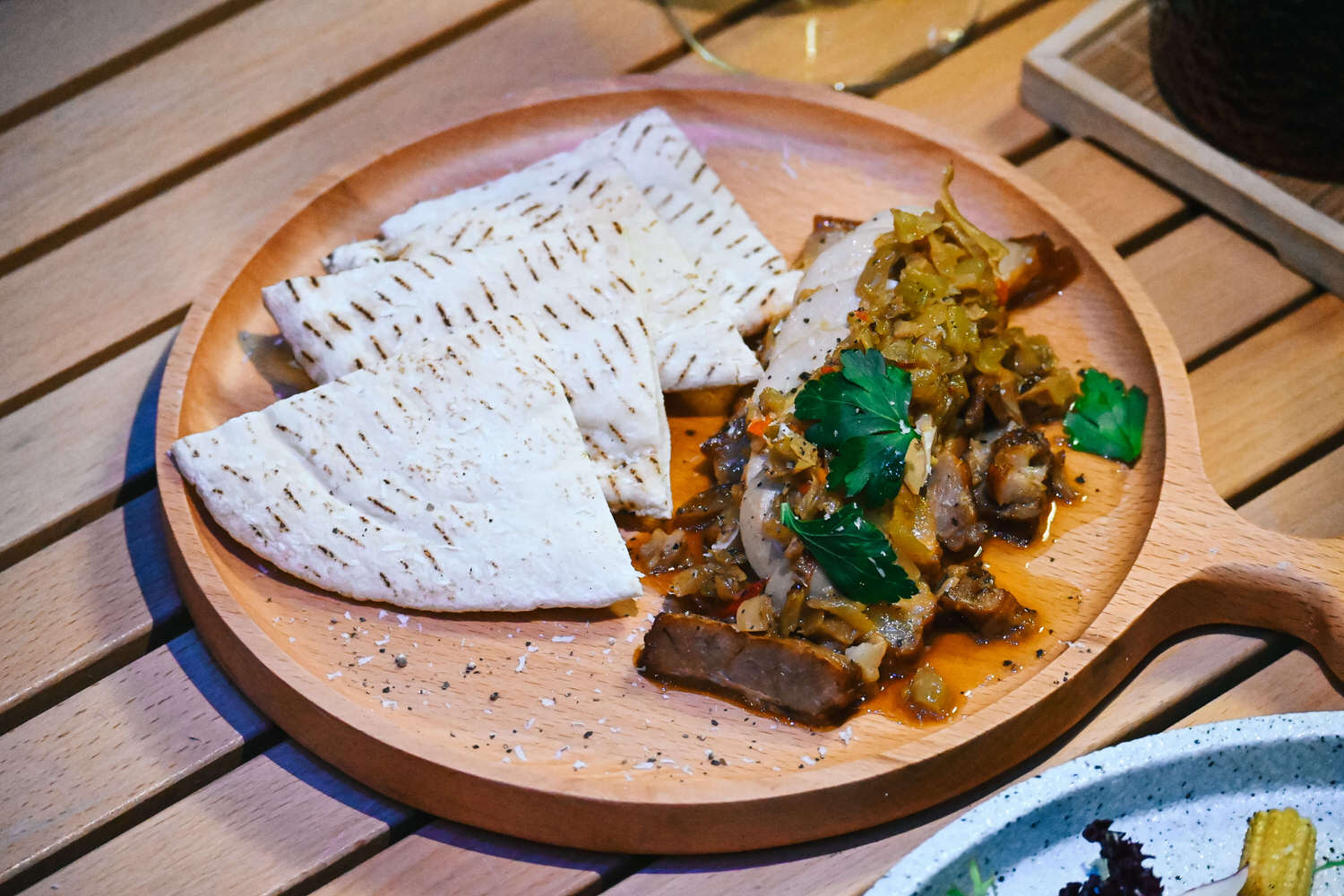 微光島嶼|台中一中街露營風餐酒館 微光島嶼姊妹店 - 第16張圖
