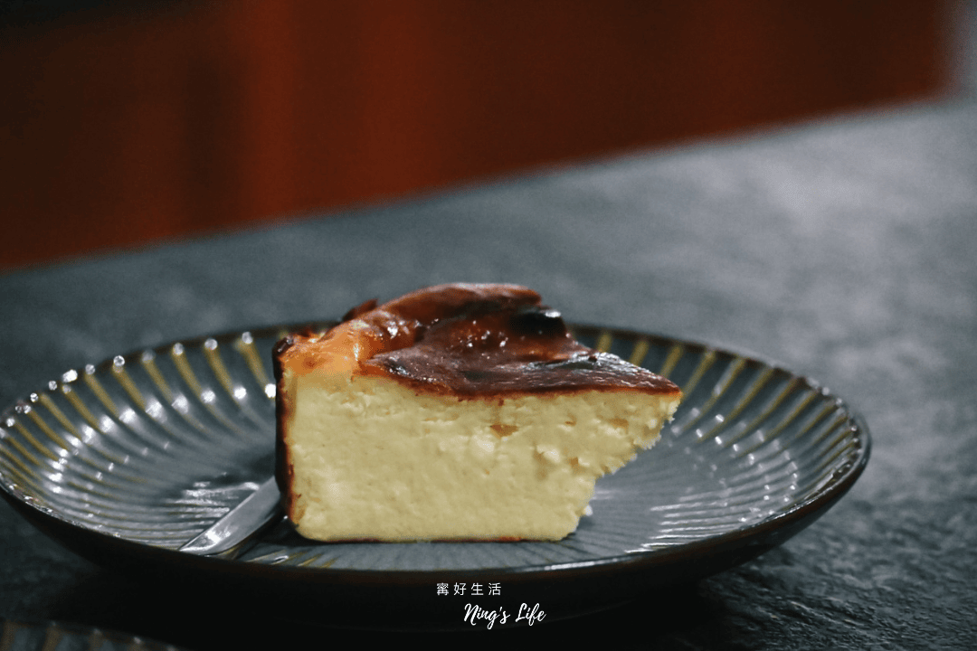 DEG度|設計感爆棚台中韓式燒肉!9款小菜吃到飽、生日送和牛 - 第43張圖