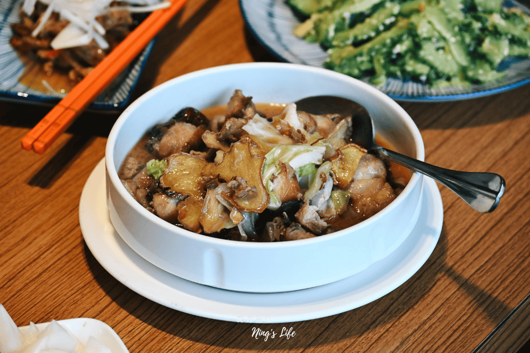 焱月_中式料理_台
中燒鵝 13
