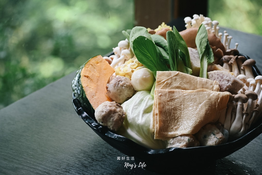 菇神新社店|第一次吃這樣點!飄香20餘年原木家傳鍋米其林推薦 - 第18張圖