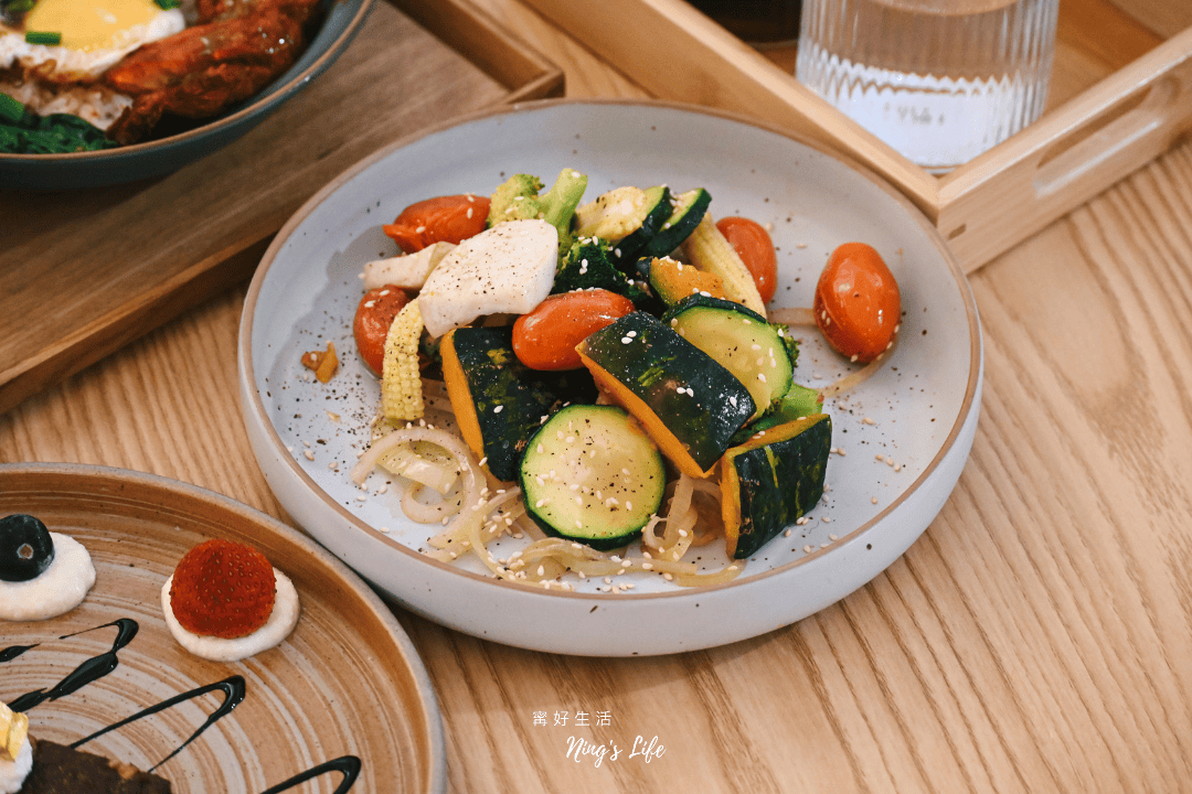 信義天辰咖啡館|驚艷級蔬食料理 信義區不限時咖啡廳新開幕 - 第14張圖