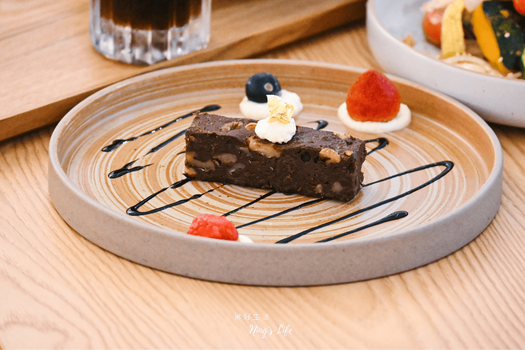 信義天辰咖啡館|驚艷級蔬食料理 信義區不限時咖啡廳新開幕 - 第18張圖