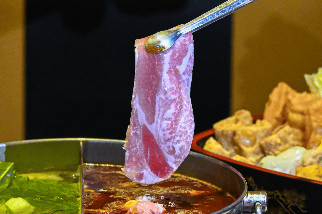稻葉山城麻辣鍋|中壢老牌火鍋雙人700克大肉盤千元有找 - 第15張圖