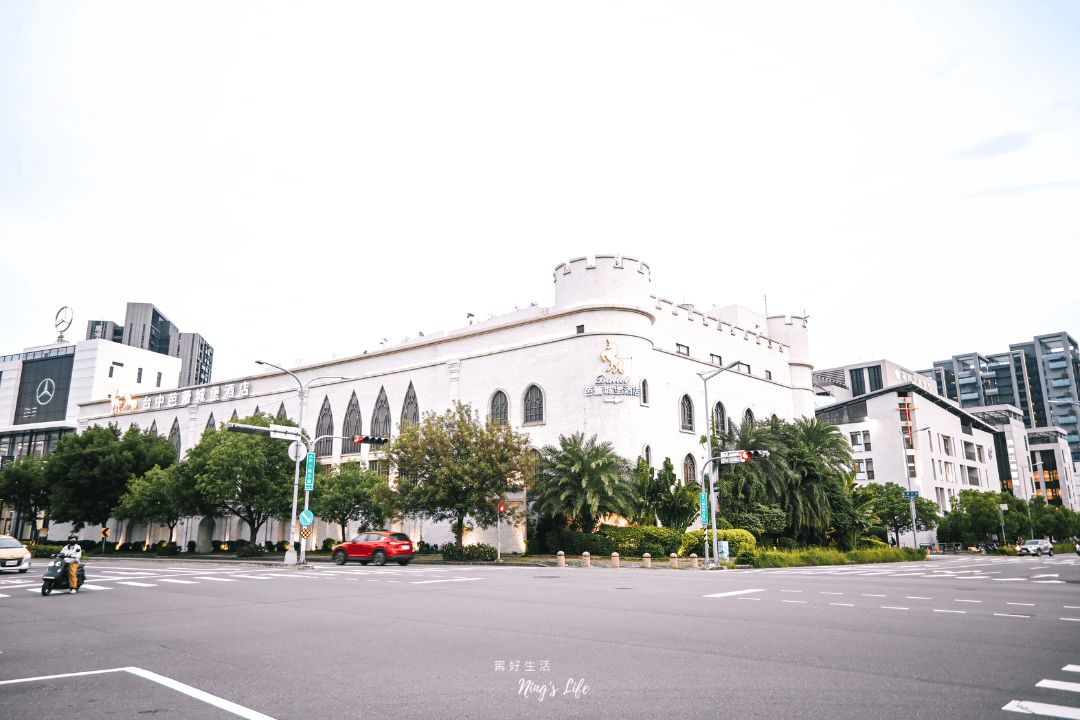 來台中芭蕾城堡酒店入住迪士尼房!早餐評價、生日壽星住宿 - 第2張圖