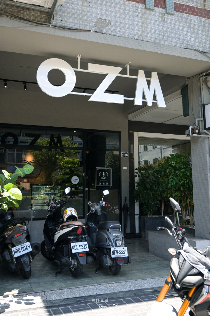 啢男OZM|大男孩溫柔甜點!台中西區老宅咖啡廳有插座、寵物友善 - 第3張圖
