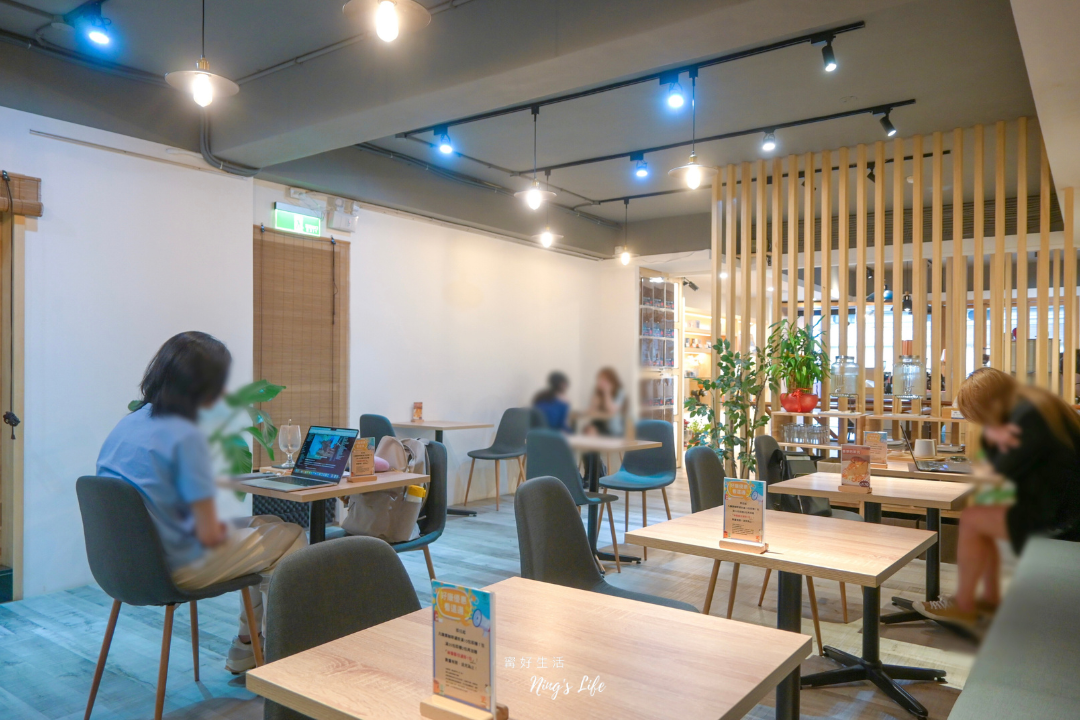 台北捷運中山站不限時插座工作咖啡廳春日好日@寗好生活