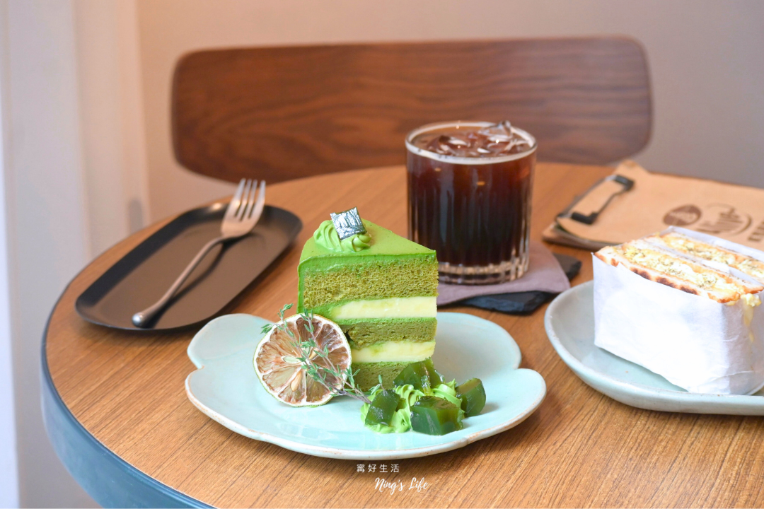 貳氖福商行|柯基控必收!手作戚風自烘咖啡 台北西門咖啡廳 - 第17張圖