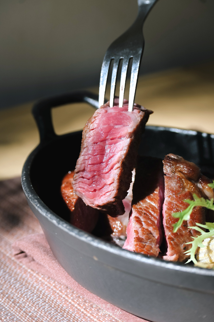 Roast初｜每次都像限定版！新竹竹北乾式熟成牛排西餐推薦