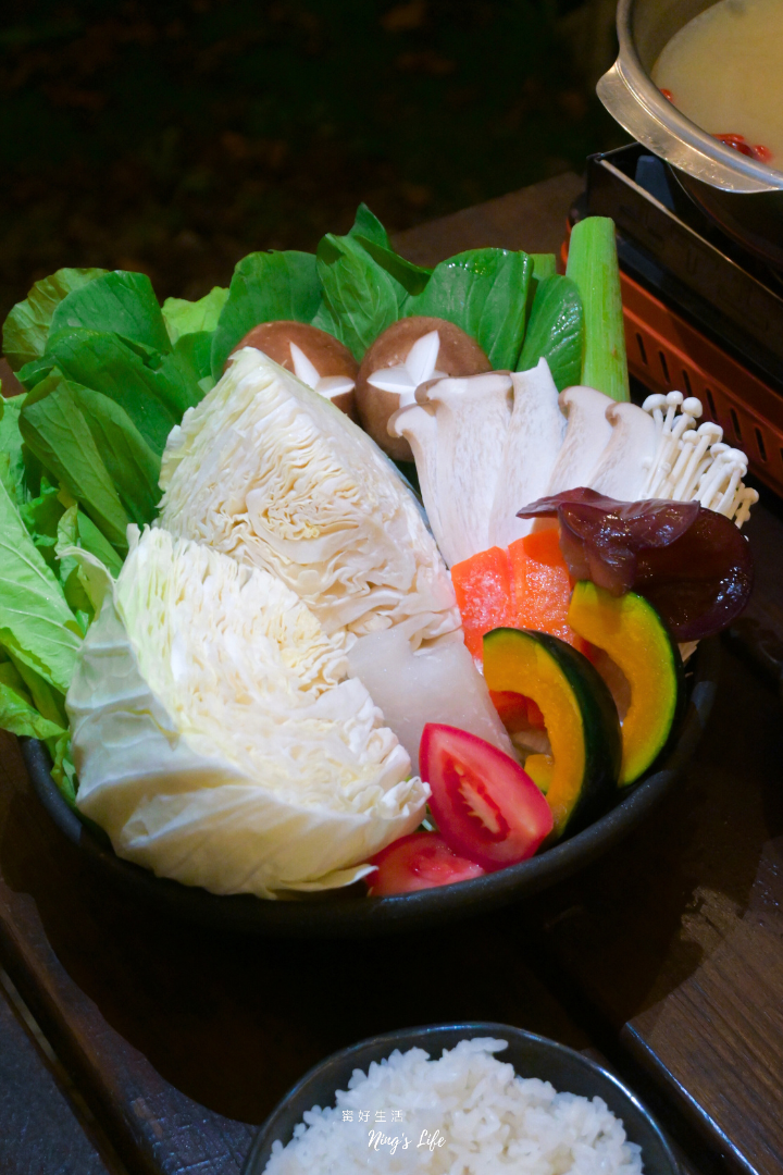 森山谷|私藏秘境!群山擁抱1泊3食假期 南投質感懶人露營評分最高 - 第41張圖 南投中寮低密度豪華懶人露營推薦森山谷評價訂房@寗好生活