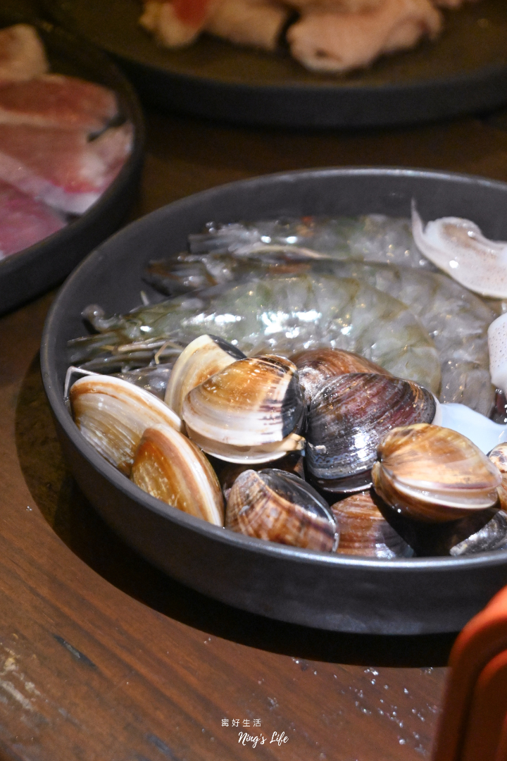 森山谷|私藏秘境!群山擁抱1泊3食假期 南投質感懶人露營評分最高 - 第42張圖 南投中寮低密度豪華懶人露營推薦森山谷評價訂房@寗好生活