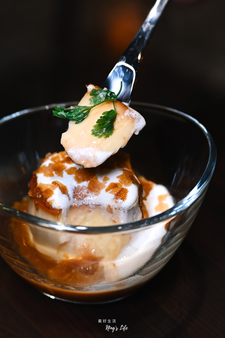 流明拉麵｜被拉麵耽誤的肉排、布丁！美術館周邊美式復古拉麵