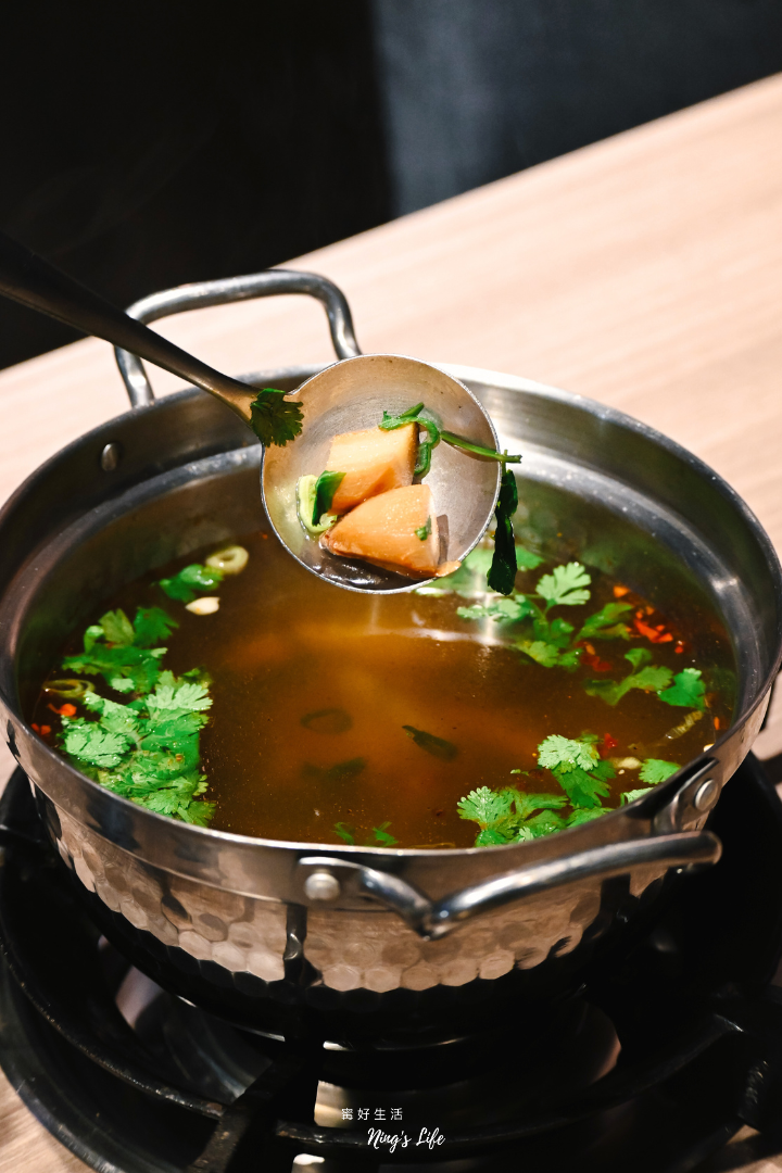 台中北屯火鍋火烤兩吃推薦一饌泰式燒烤火鍋菜單@寗好生活